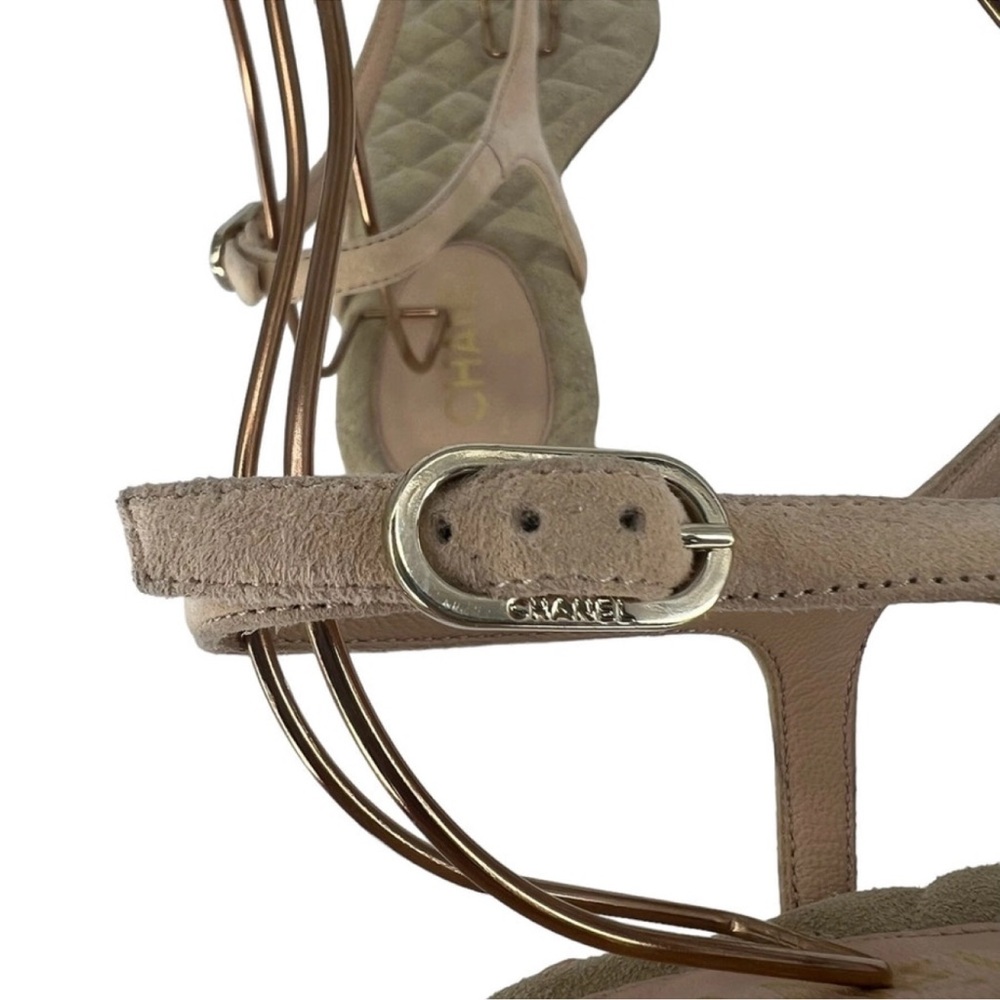 CHANEL
Sandal
38.5
Good condition - Picture 3 of 8
